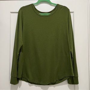 Universal Standard long sleeve tee rex